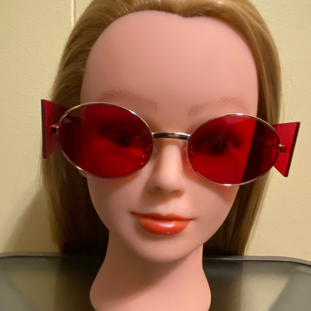 Red Tinted Rear View Sunglasses - Picture 2 of 4